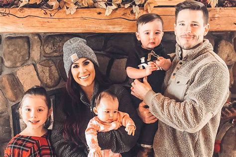 pinay teen walker|Chelsea Houska's 4 Kids: All About Aubree, Watson, Layne and .
